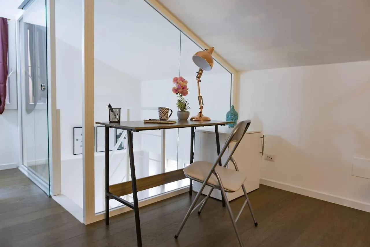 Disciplini Duplex Apartment ميلان إيطاليا